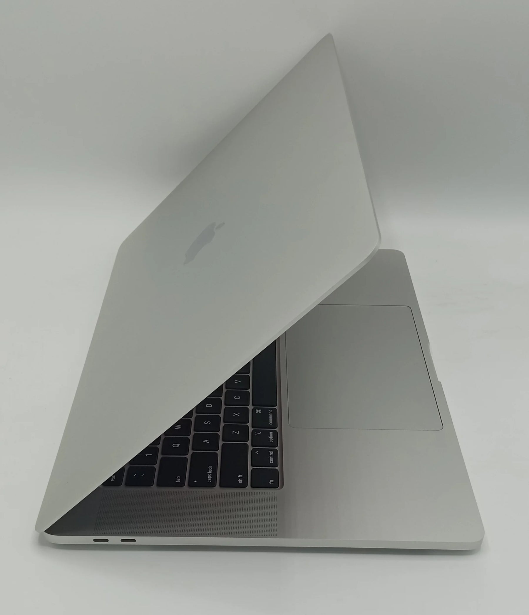 💻 MacBook Pro 16” (2019) - 8-Core i9, 16GB RAM, 1TB SSD | 2-Year Warranty Included