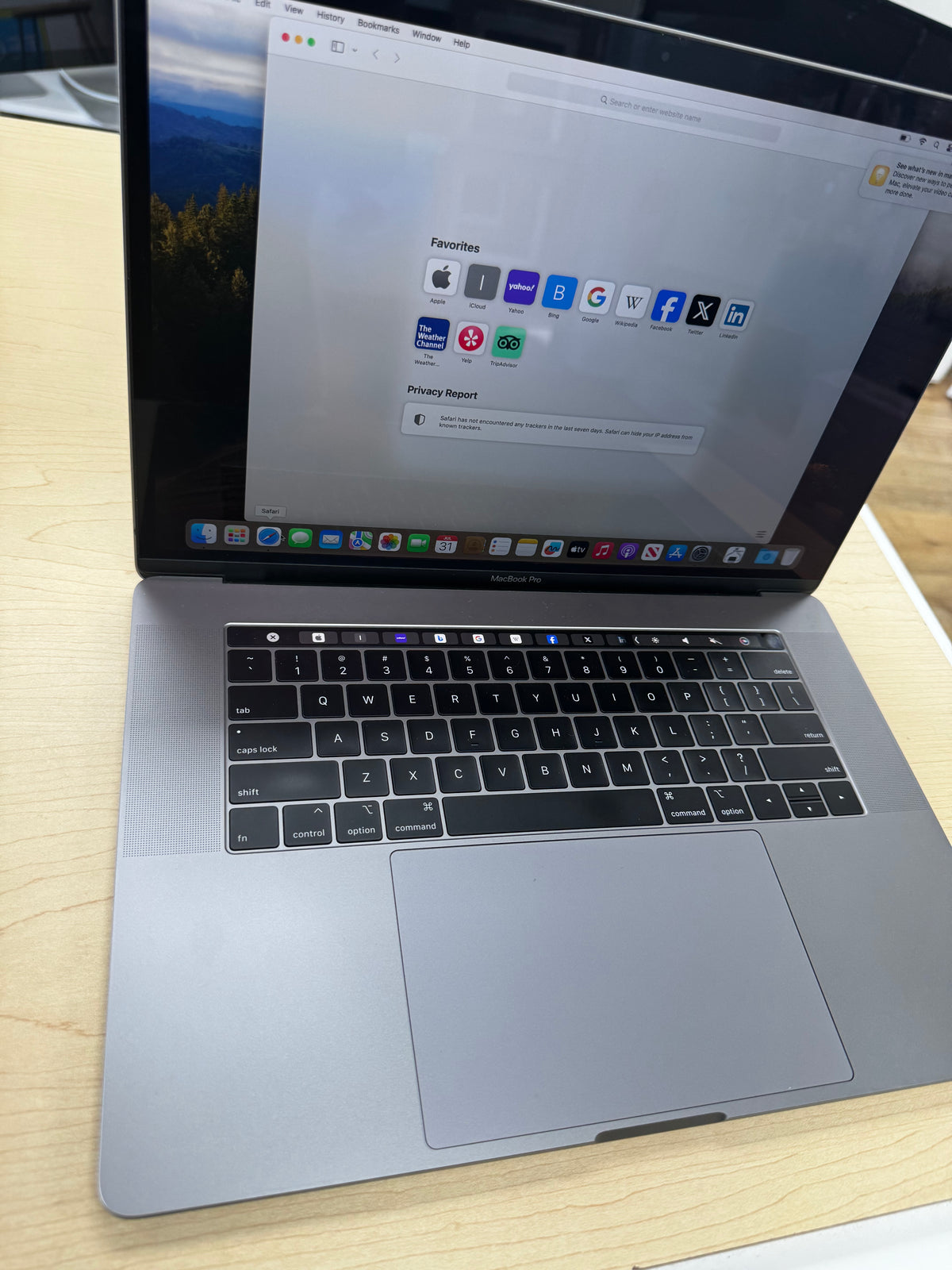 Macbook Pro 15" intel i7 32GB RAM 1TB SSD 2018